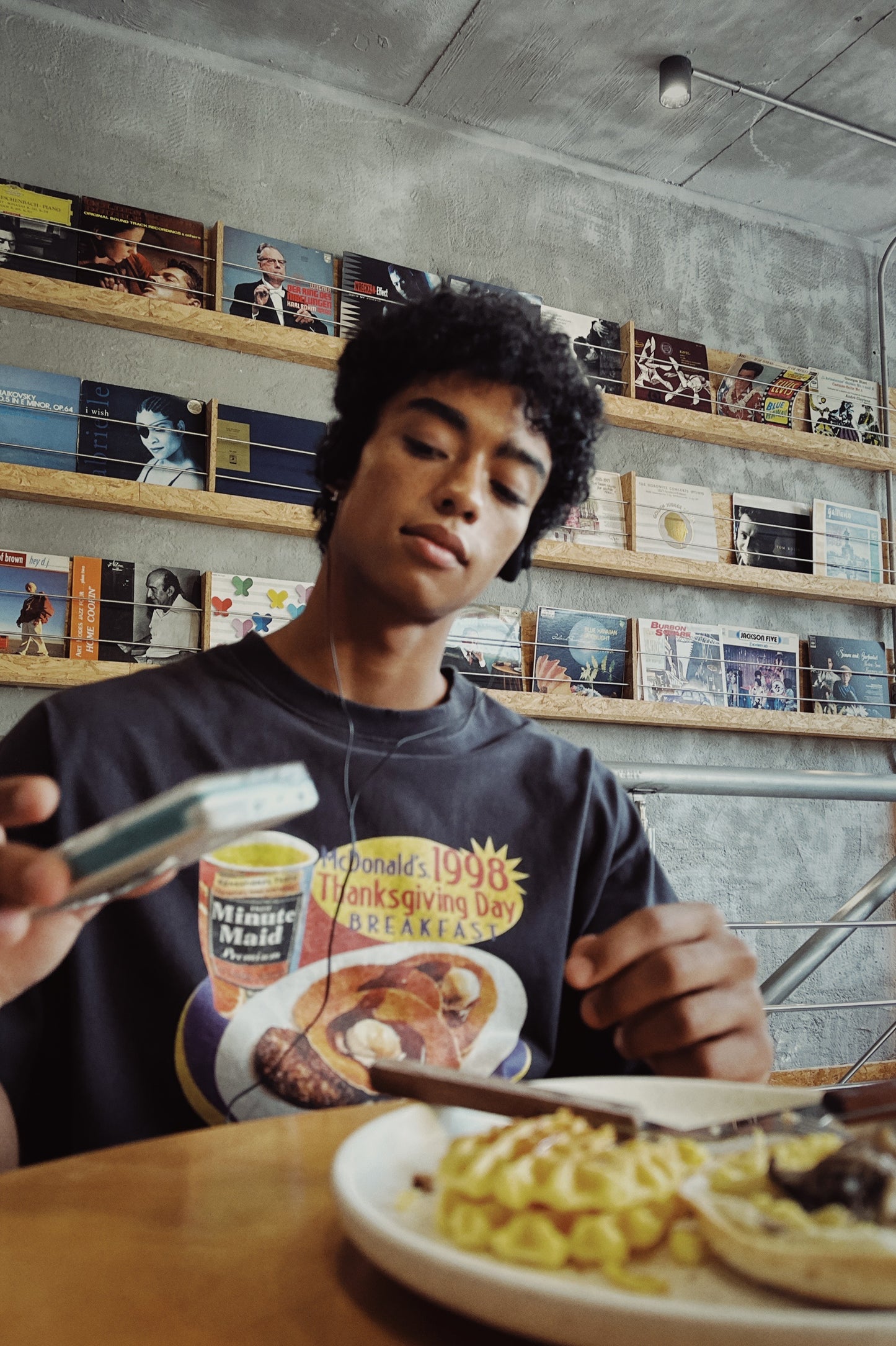 Purey 1998 Thanksgiving day breakfast tee