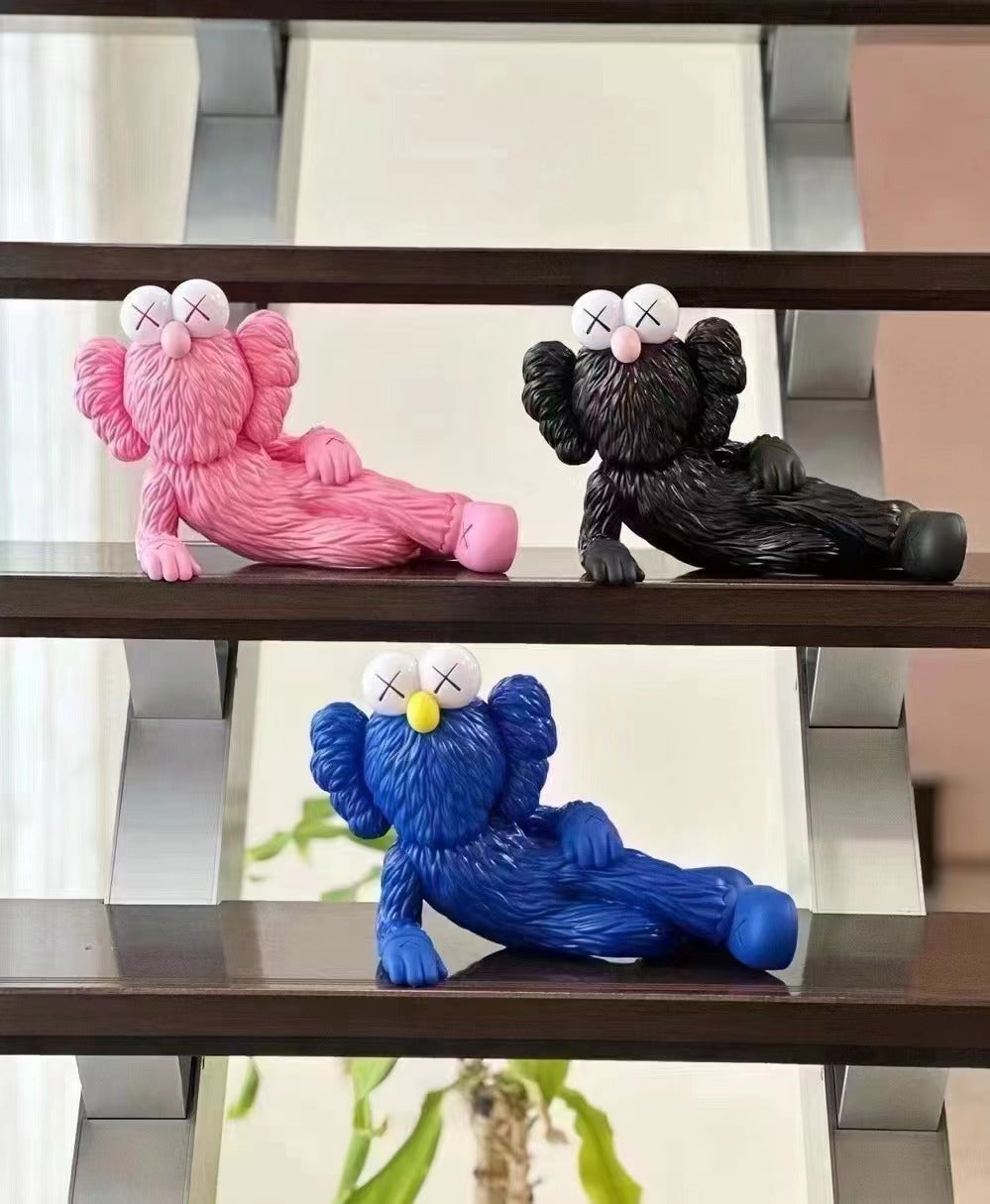 Kaws Time off toy(Sold in sets of three)