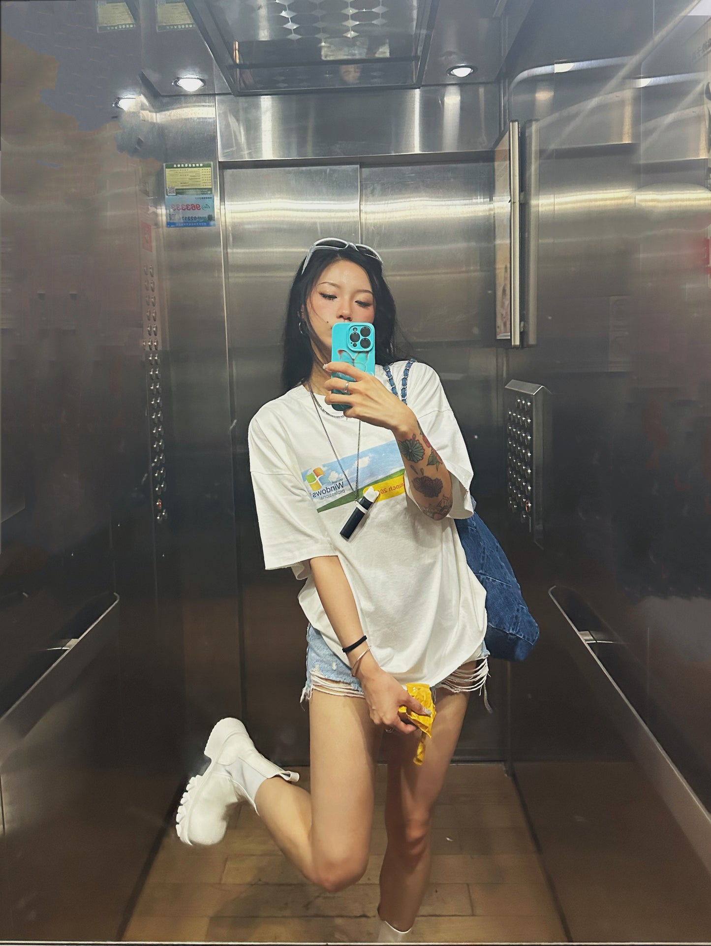 Purey Windows tee